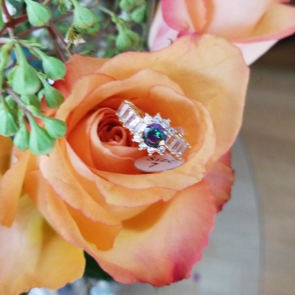 - Elegant Yellow gold litmus stone - Picture 4 of 8